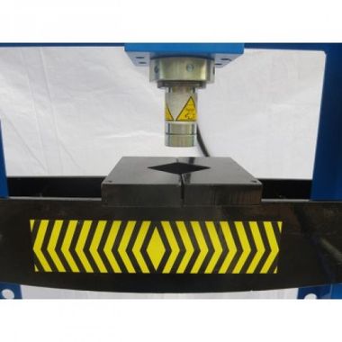 AE&T T61220M
