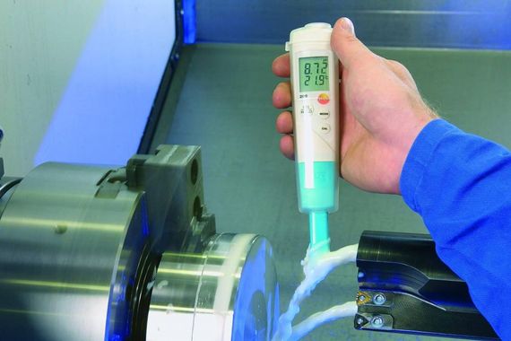Testo 206 pH1 в комплекте с кейсом и буферными растворами