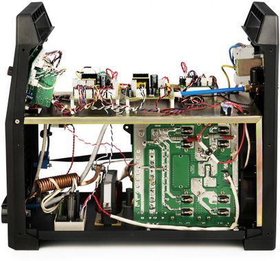 TRITON ALUTIG 200P AC/DC